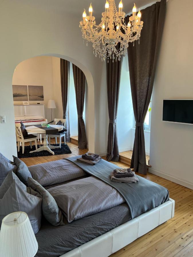 Schloss Grabow, Resting Place & A Luxury Piano Collection Resort, Prignitz Brandenburg Grabow  외부 사진